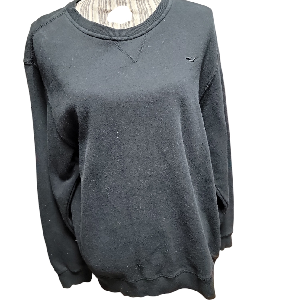EUC Men's Black Crewneck Sweater